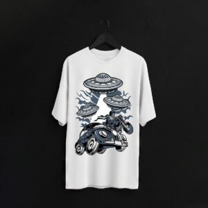 Alien Pursuit UFO Graphic Regular Fit T-Shirt